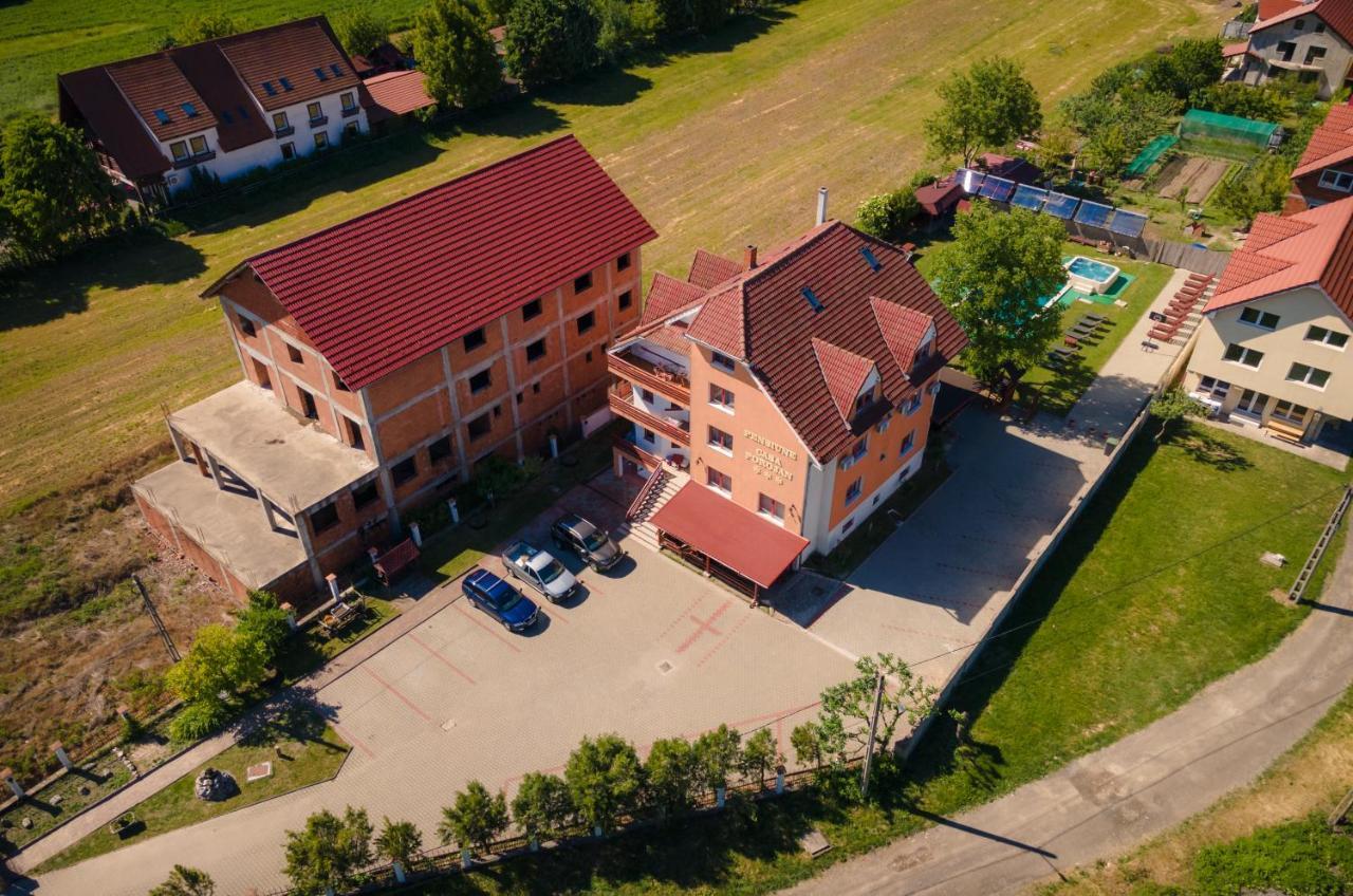 Pensiunea Casa Porojan Бэйле-Уну-Май Экстерьер фото
